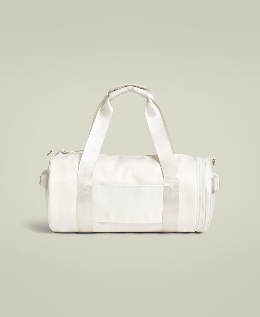 【Cody】MARK & LONA ダッフルバック　白 Two-A-Day ダッフル 2.0 by Wilson Japan Sportswear online