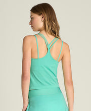 シームレス タンク