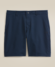 スタッフ パフォーマンス ショートパンツ 8インチ - クラシックネイビー