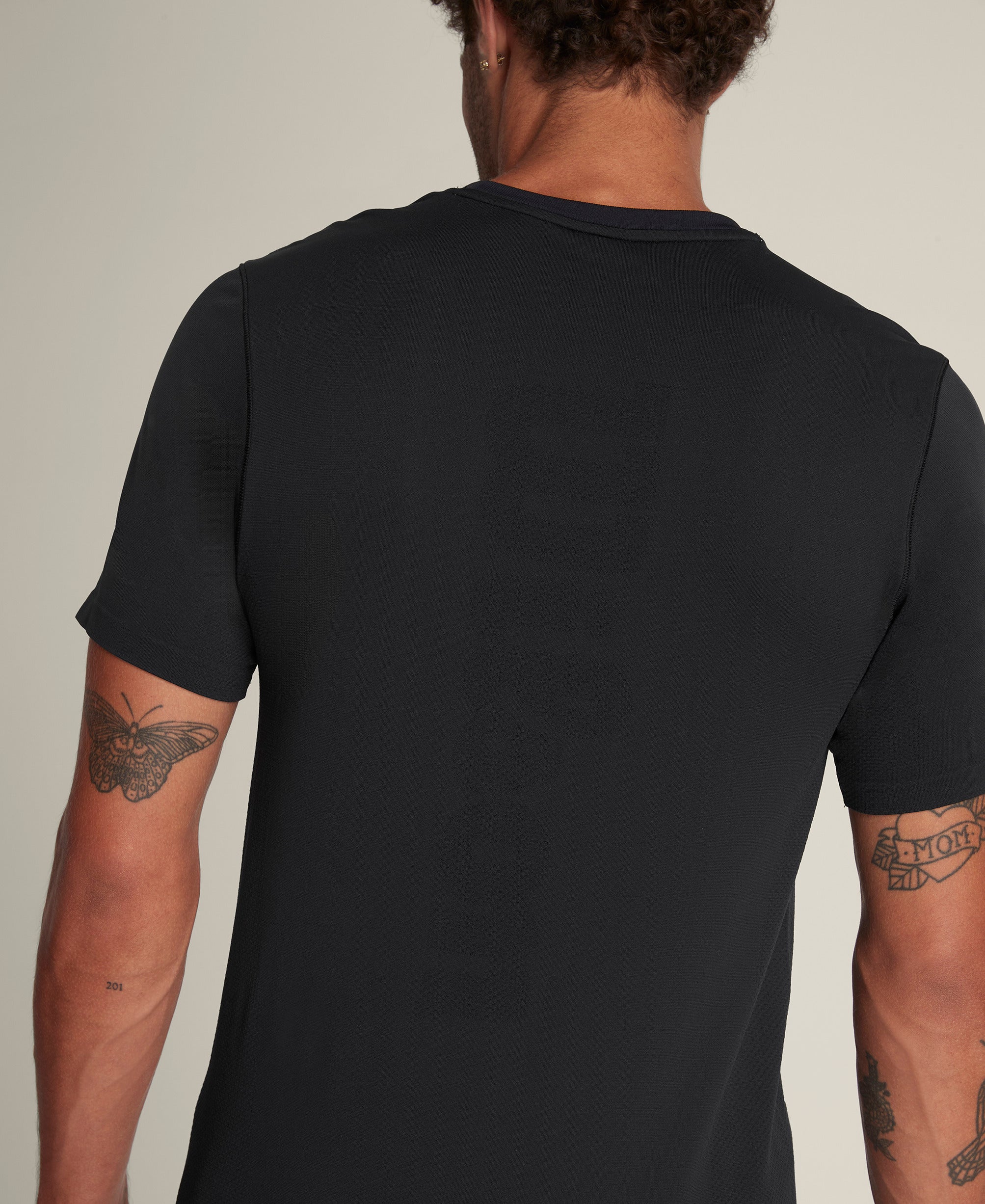 ブレイクポイント シームレス Tシャツ