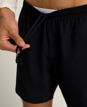 トーナメントプロ ショートパンツ 7インチ V2 - ブラック