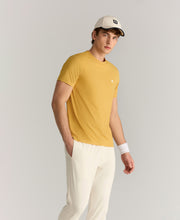 デイリー スポーツ Tシャツ - ゴールド