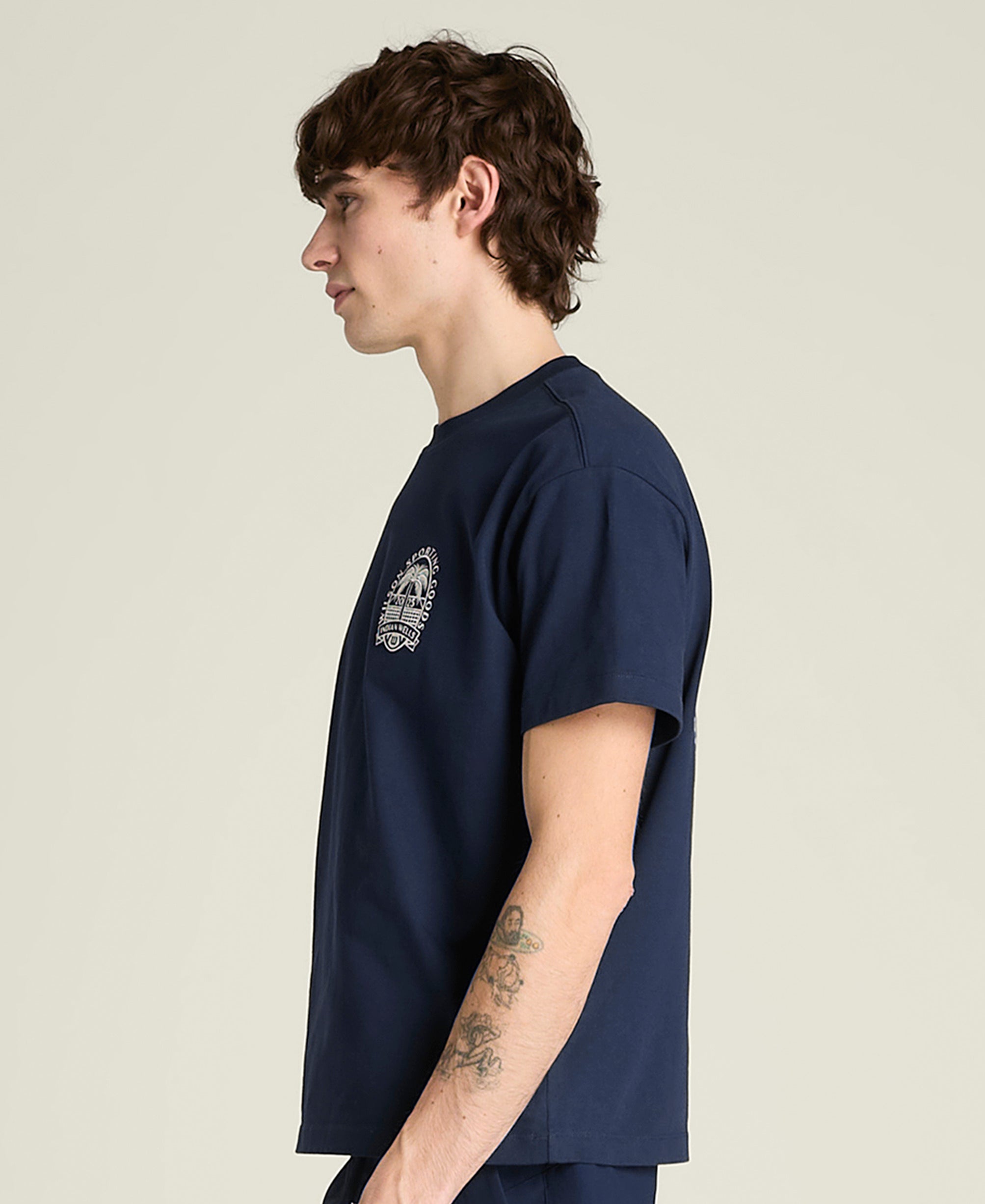 クラシックコットングラフィックTシャツ