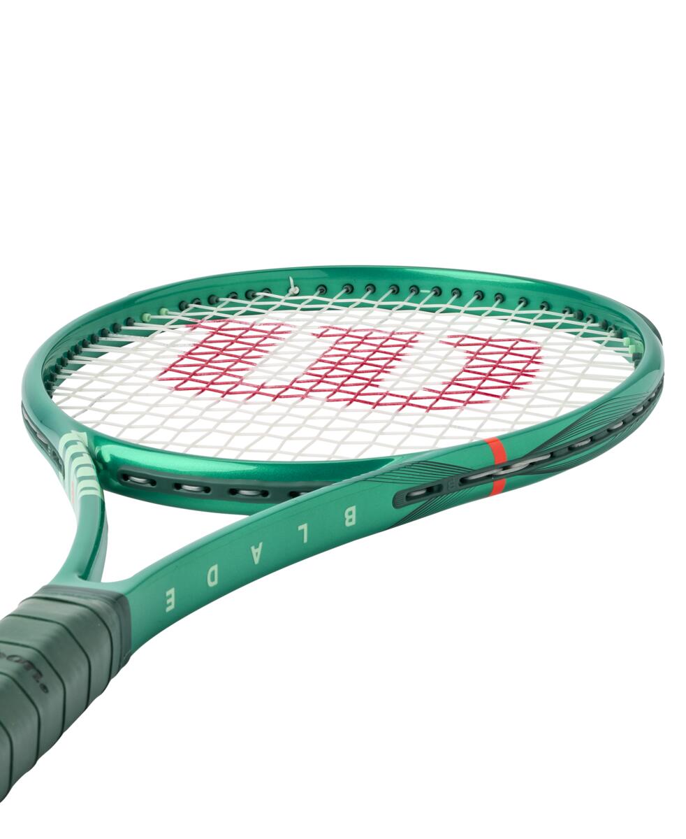 BLADE 98 18X20 V10 Tennis Racket Frame