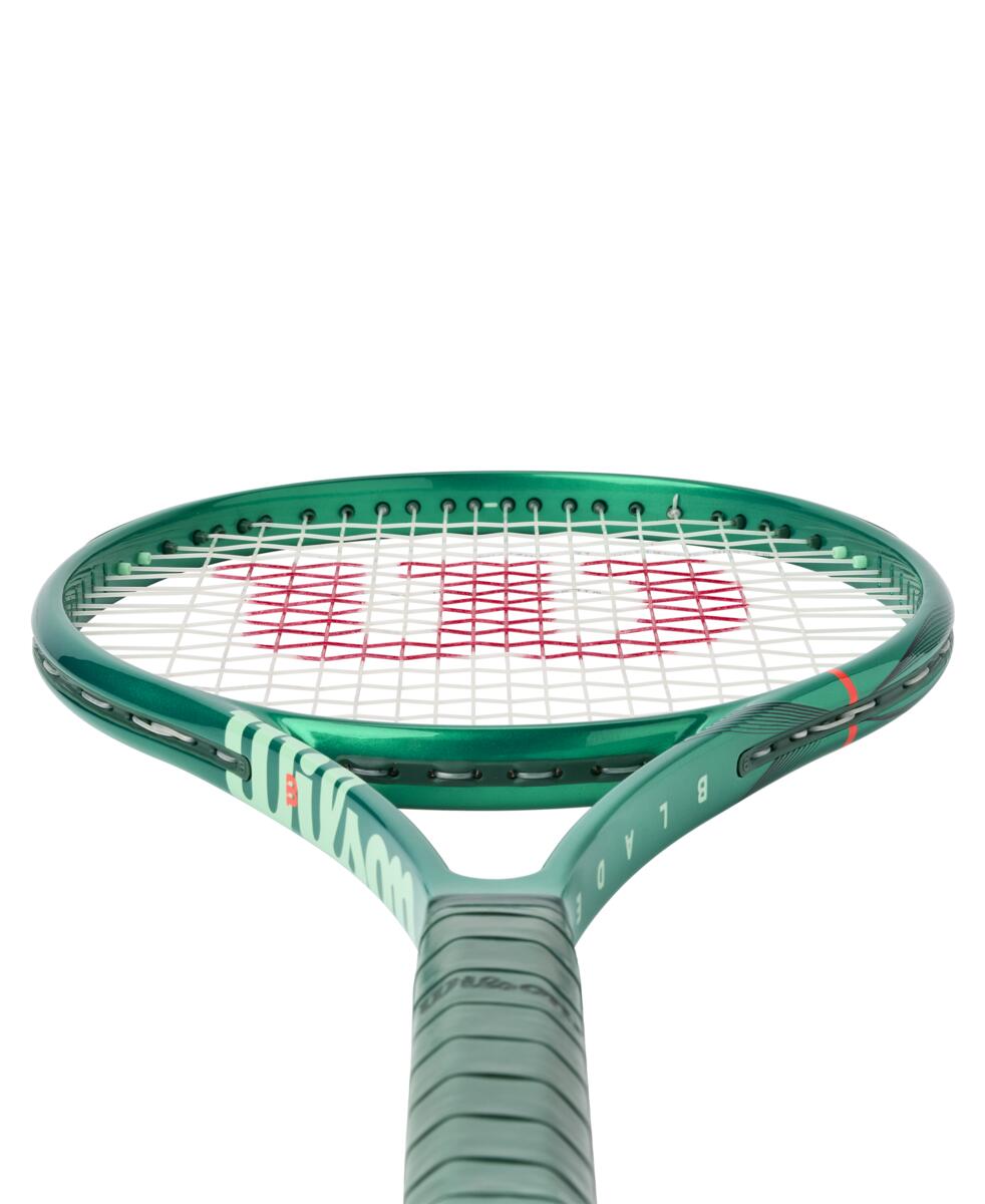 BLADE 104 V10 Tennis Racket Frame