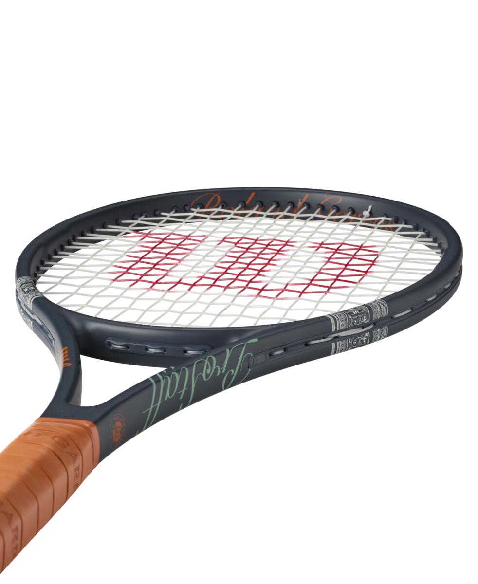 PRO STAFF 97 V14 SESION SOIREE Roland-Garros 2026 Tennis Racket G2