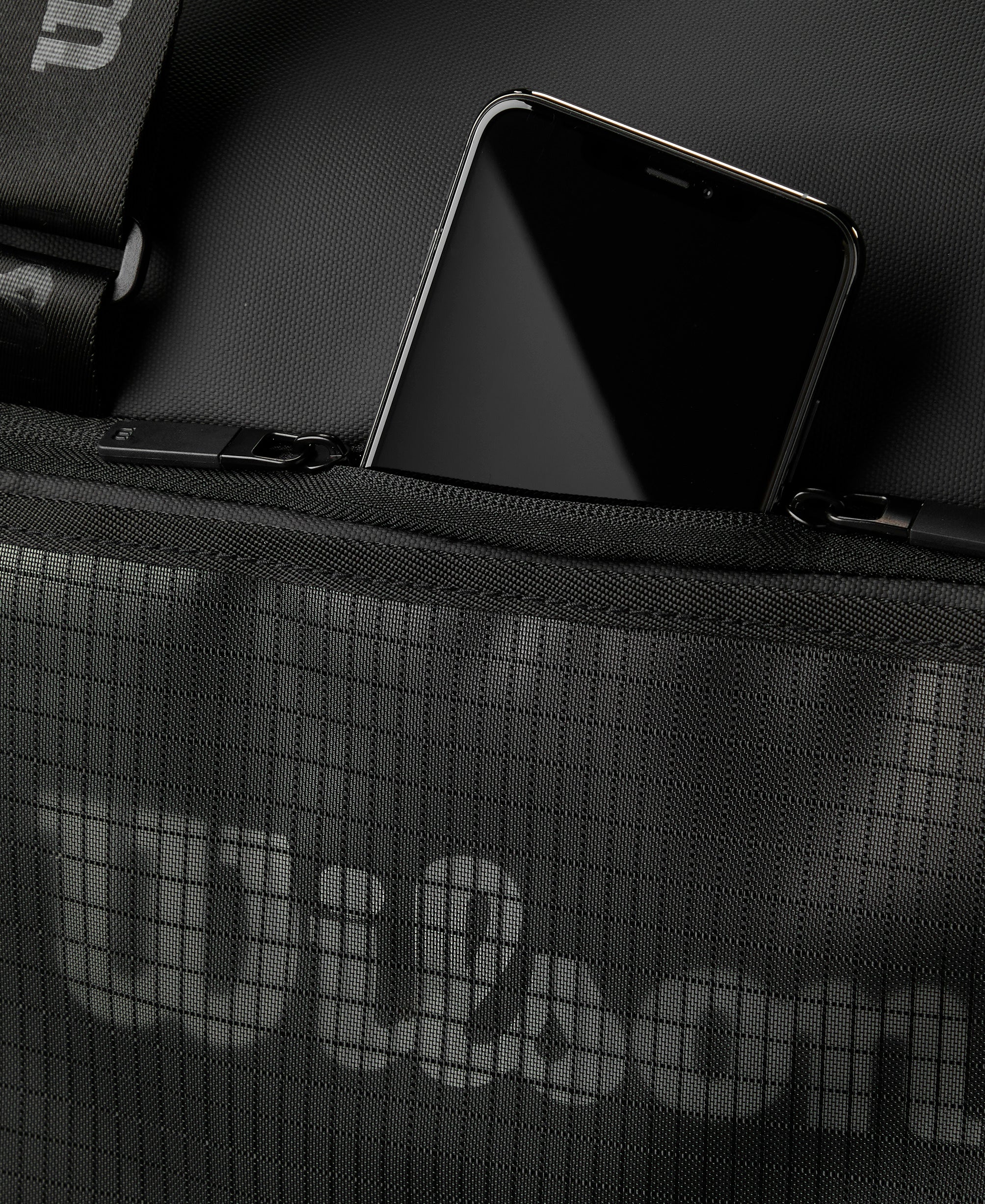 LIFESTYLE 2025 RACQUET BAG DUFFEL