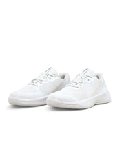 INTRIGUE PRO (ウィメンズ)オールコート - ホワイト/ホワイト/シルバー