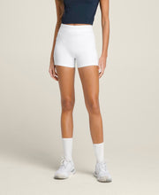 キャリー オール テニス ショートパンツ - ホワイト