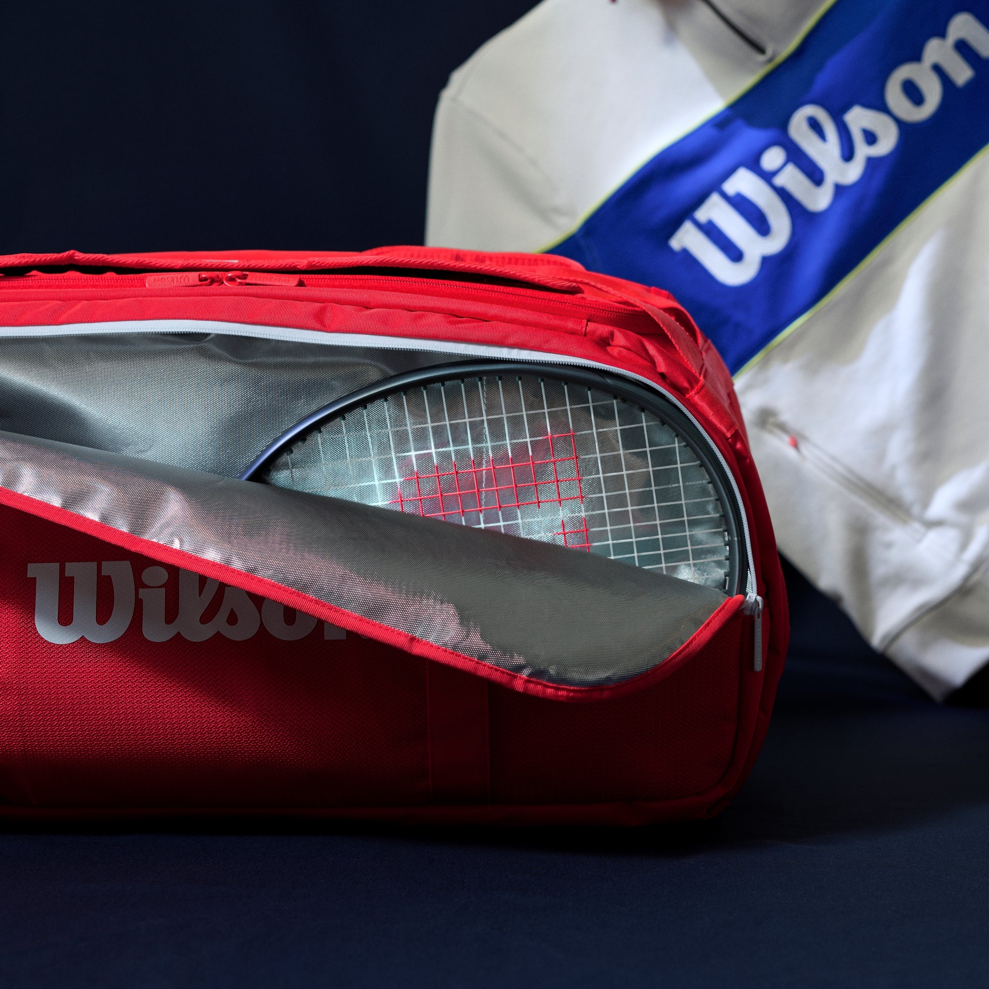 【直営限定】Super Tour Red Coach's Duffle