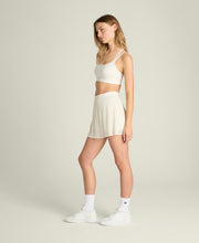 リミテッドレス プリーツド メッシュ スコート