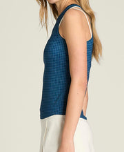 フィールドハウス タンク ライト