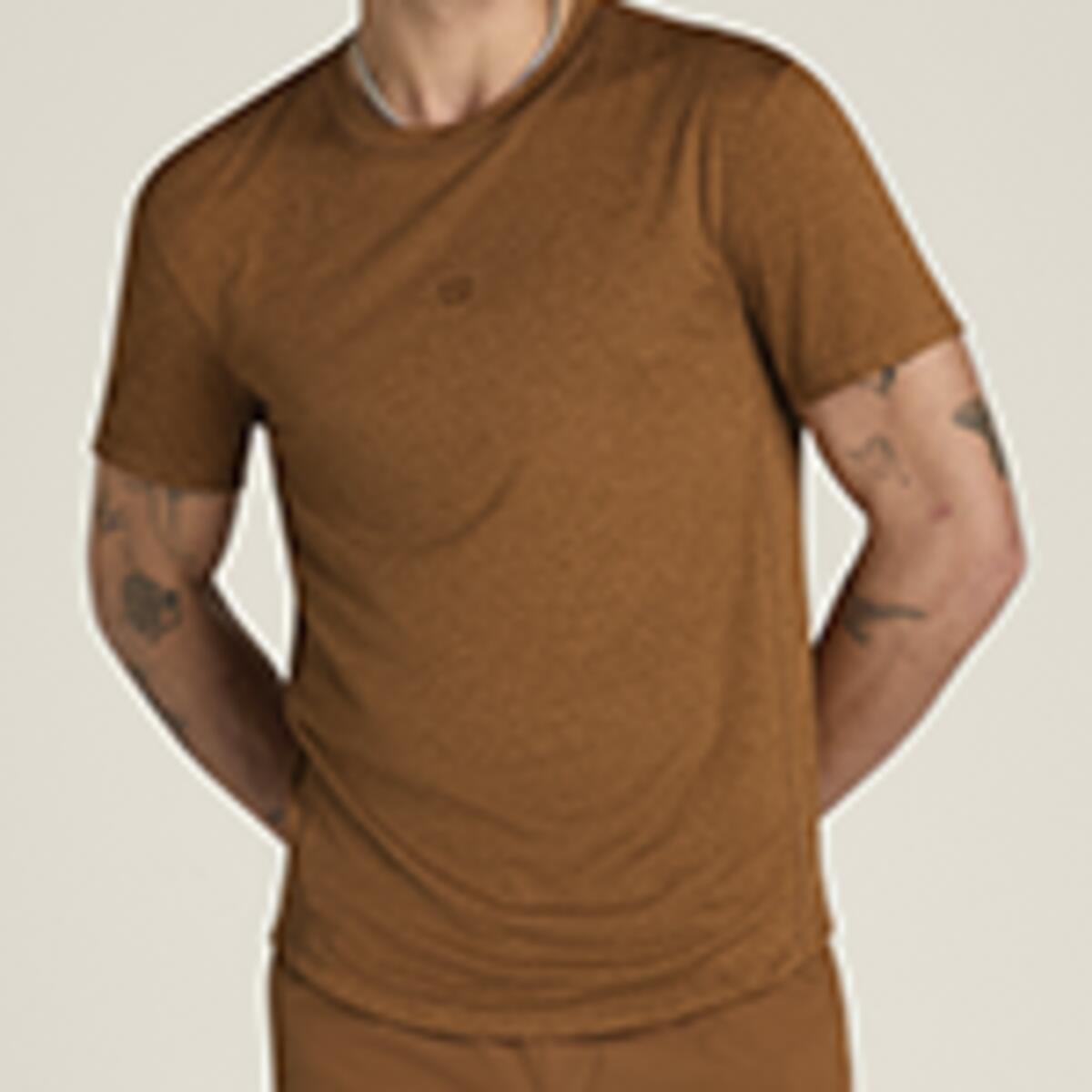 エブリデイパフォーマンスTシャツ - キャラメルカフェ