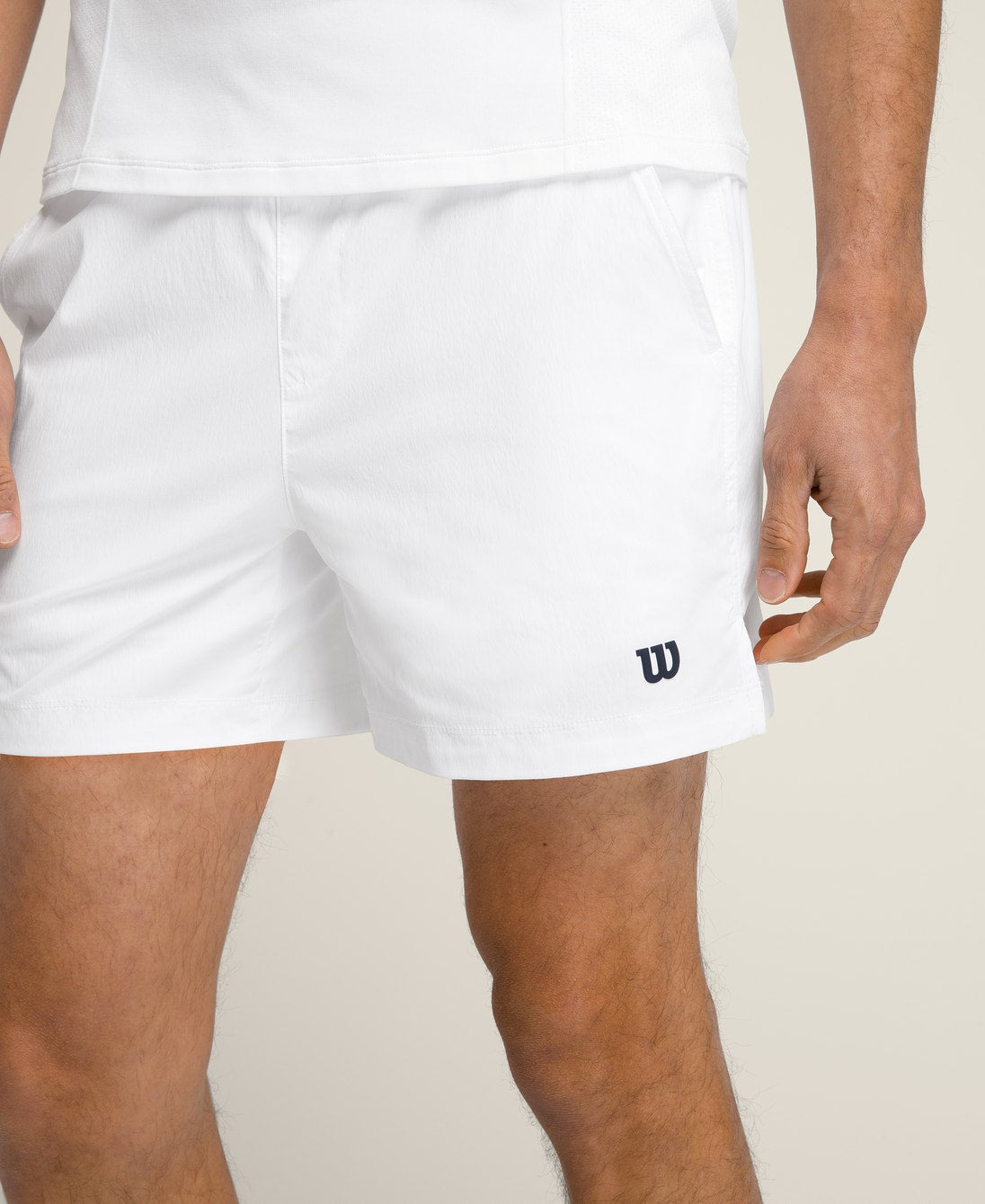 テニスボレー ショートパンツ 6インチ by Wilson Japan Sportswear