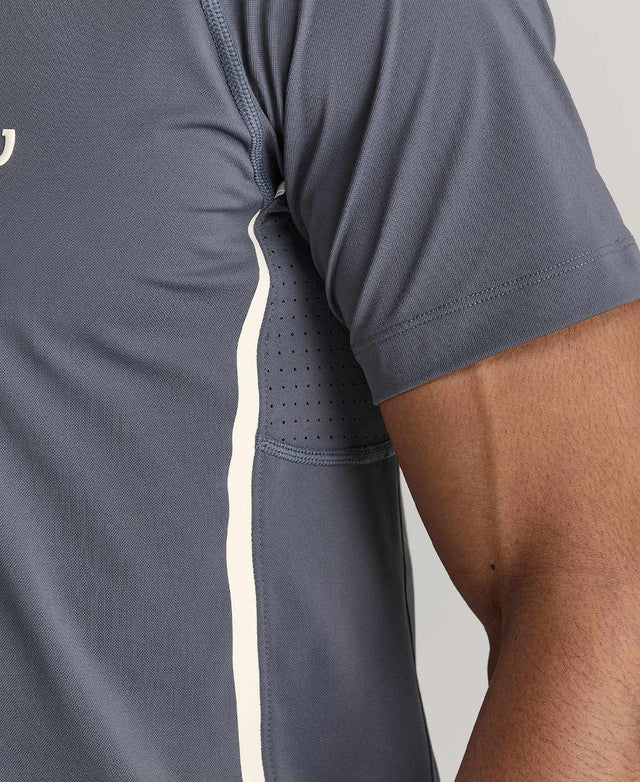 デイリー パフォーマンス Tシャツ  -  ダスクブルー