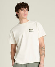 クラシックコットングラフィックTシャツ - サンドリフト