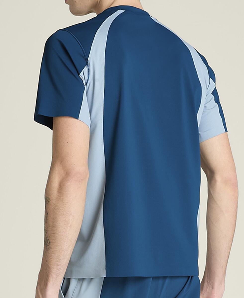 コントア テック Tシャツ