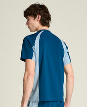 コントア テック Tシャツ