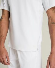 コントア テック Tシャツ