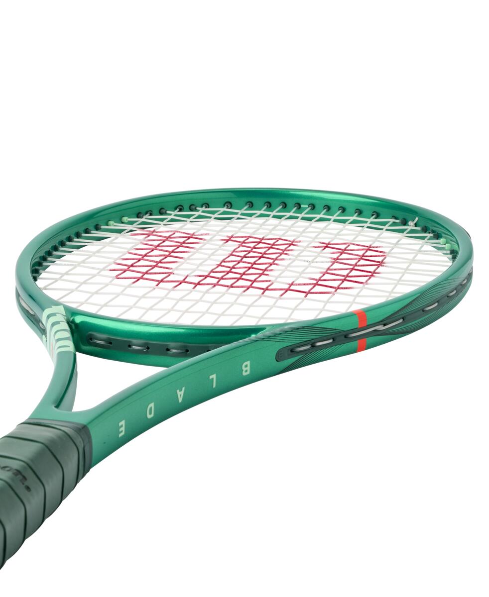 BLADE 98 PRO 16X19 V10 Tennis Racket Frame