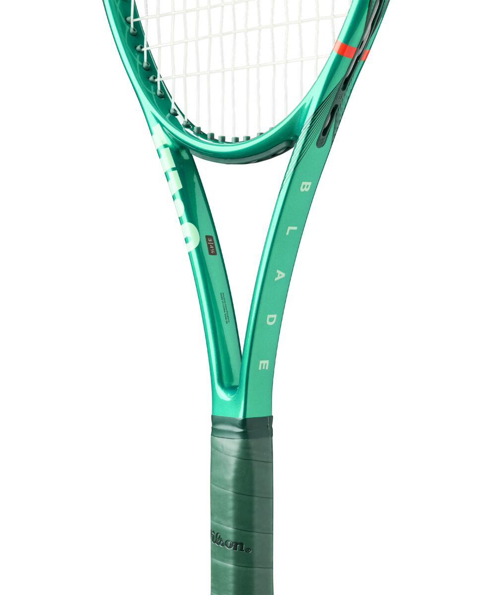 BLADE 98 18X20 V10 Tennis Racket Frame