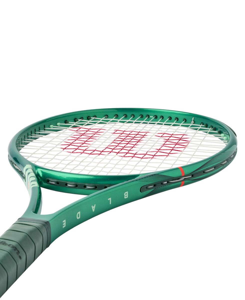 BLADE 104 V10 Tennis Racket Frame