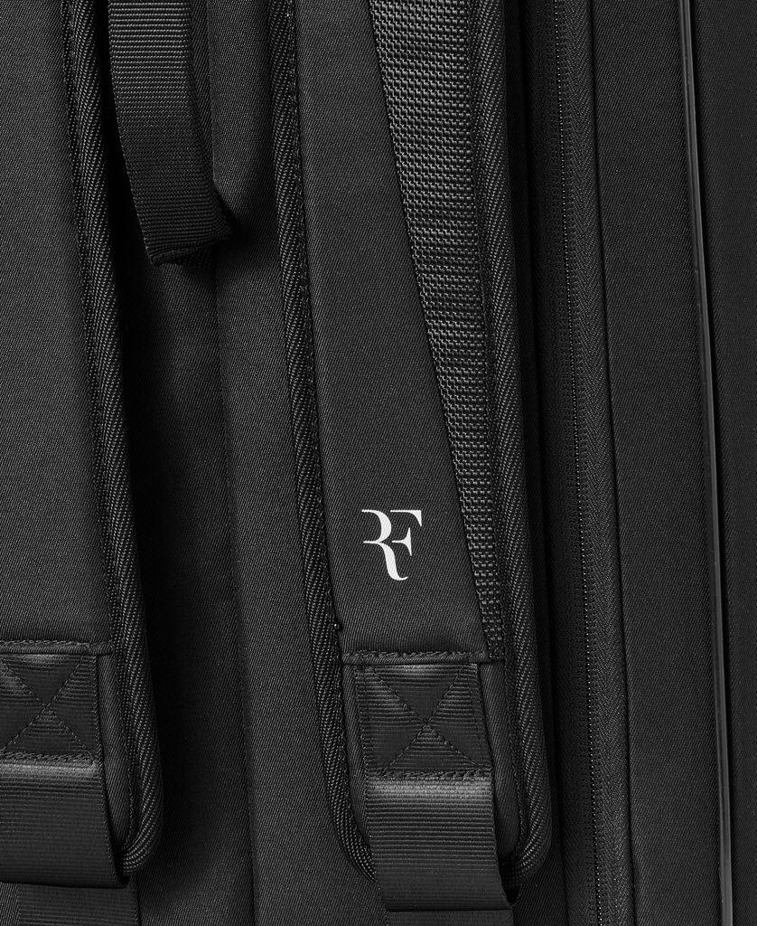 直営限定】RF TOURNAMENT RACQUET BAG 9PK by Wilson Japan 直営限定】RF TOURNAMENT RACQUET BAG 9PK by Wilson Japan