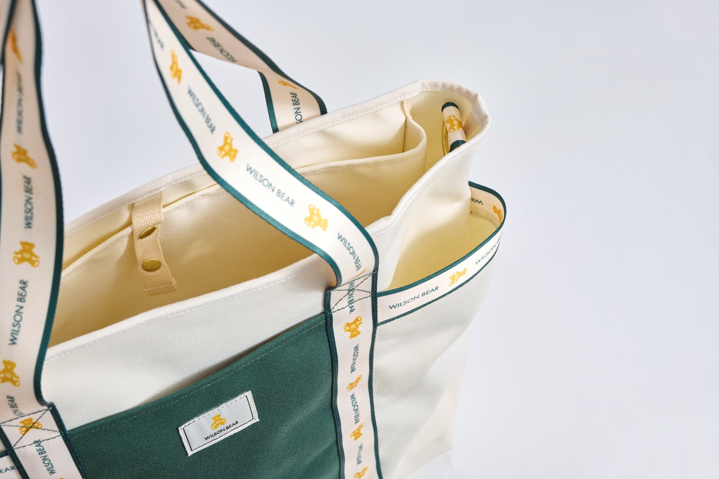 [ウイルソン] バッグ BEAR JPN COLLECTION TOTE 202 BEAR ベア トートバッグ - グリーン by Wilson Japan Racquet online