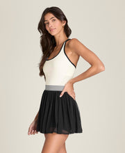 ヘッドライナー テニス ドレス - ブラック/サンド