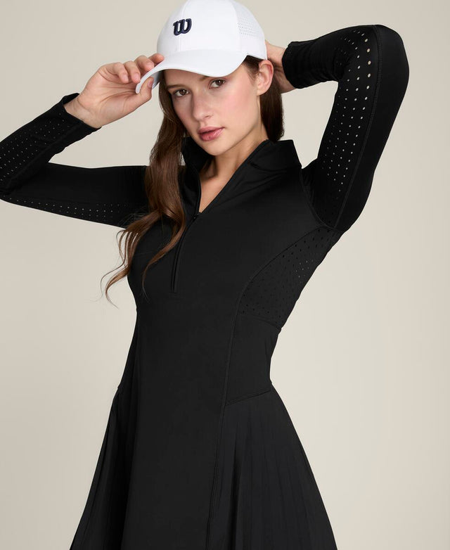 ON Court Dressテニス用 黒 タンクドレス ON Court Dressテニス用 黒 タンクドレス