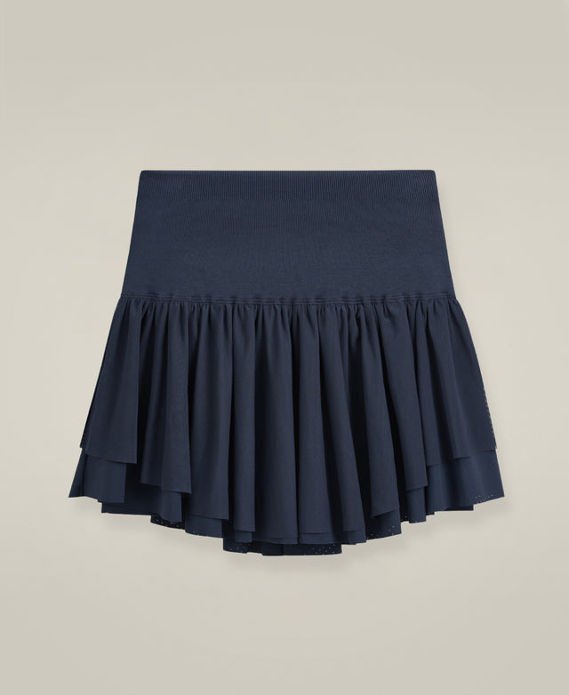 ミッドタウン ティアード スコート - パーフォレーテッド  -  クラシックネイビー