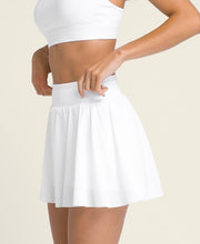 レーザー レース スコート - ホワイト