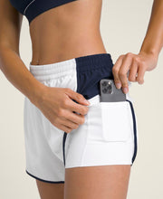 ディビジョン ショートパンツ - ホワイト