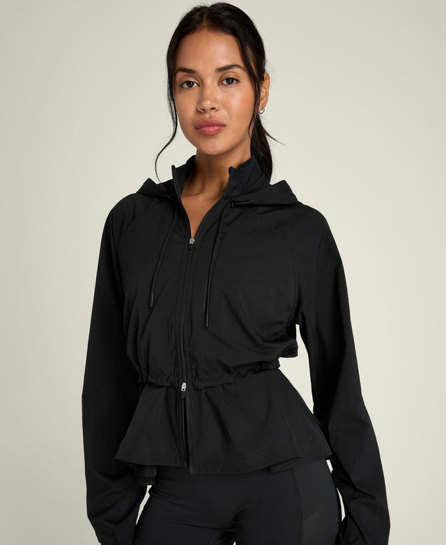 オンコート プリーテッド ジャケット - ブラック