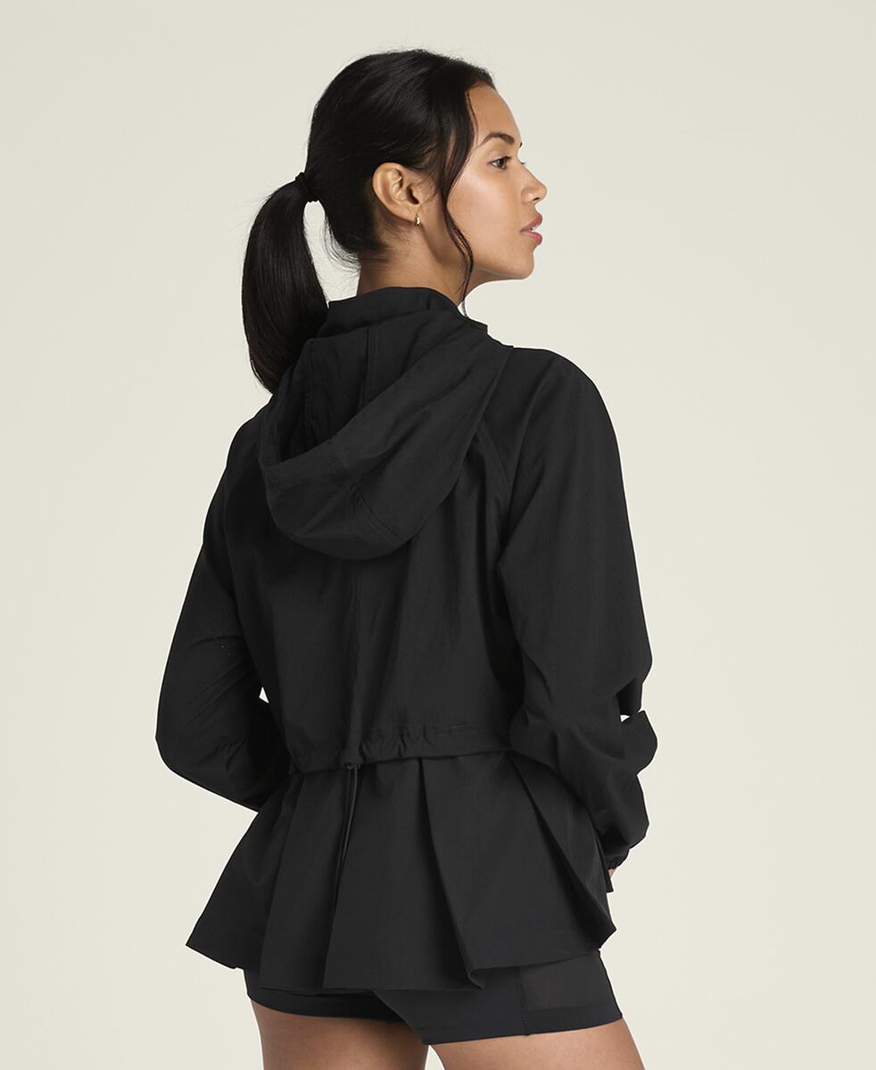 オンコート プリーテッド ジャケット - ブラック