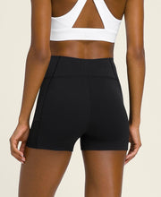 ベースライン ボール ショートパンツ - ブラック