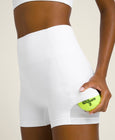 ベースライン ボール ショートパンツ - ホワイト