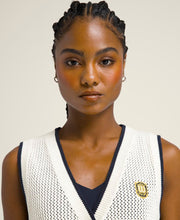 トリプル クラウン ベスト  -  サンド