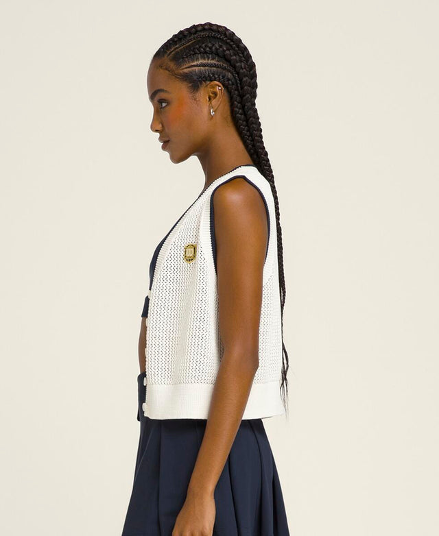 トリプル クラウン ベスト  -  サンド