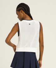 トリプル クラウン ベスト  -  サンド