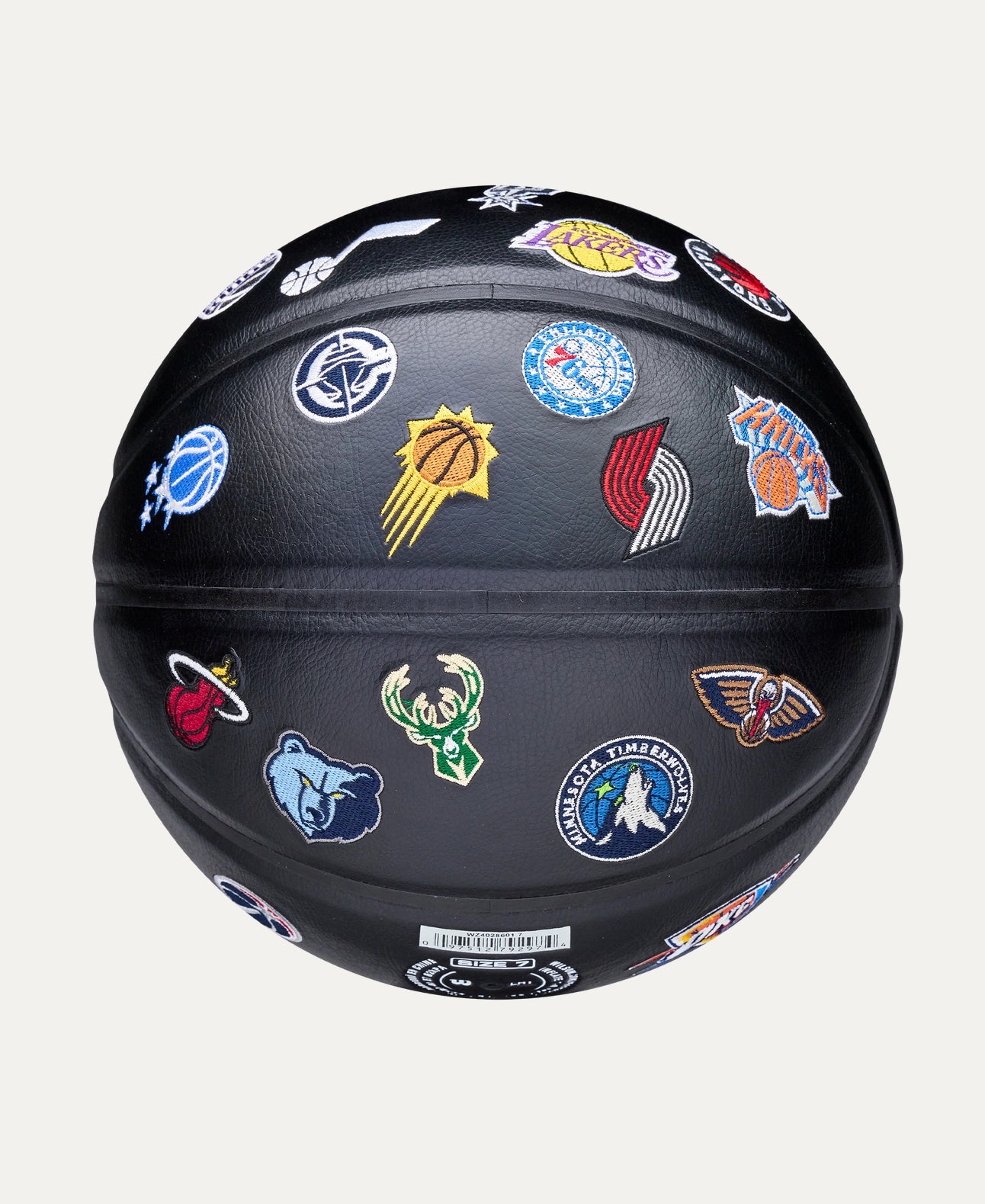 【非売品】新品未開封 NBA HOUSE チームロゴ クッション【値下げ検討可】 NBA ALL TEAM PREMIERE バスケットボール (オールチーム) 7号 by